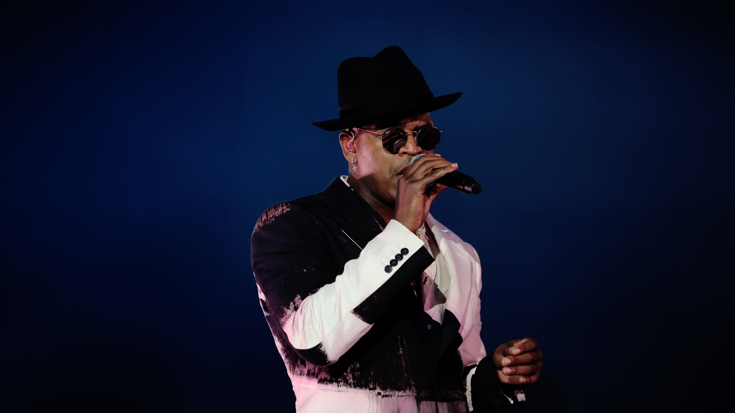 Ne-Yo live